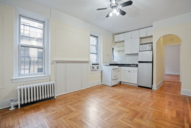 232 East 6th Street Property Image